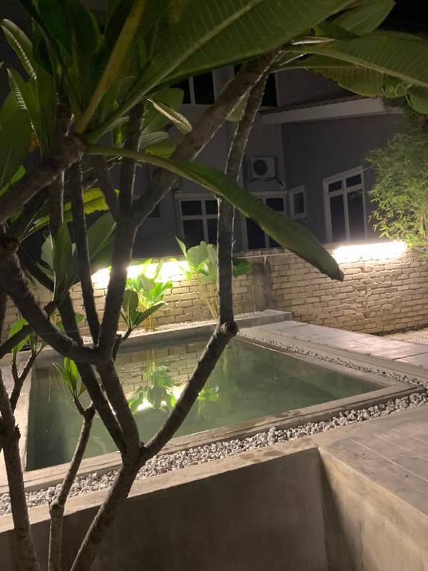 ‘AoR’ Home by Zaufa