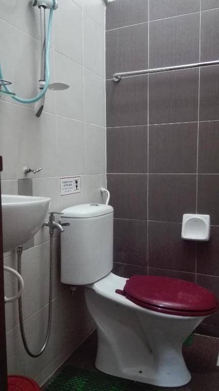 Zahra Homestay Kok Lanas Kota Bharu (House)