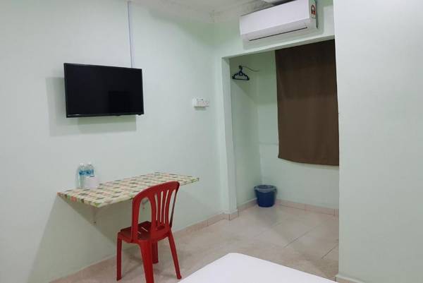 OYO 89998 Thank Q Inn 2