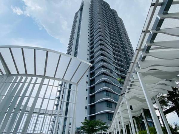 Janna Apartment@ Troika Golden Triangle Kota Bharu