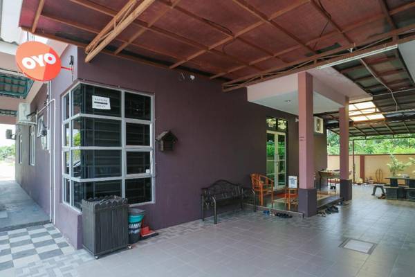 OYO 90274 Wadi Isfa Inn