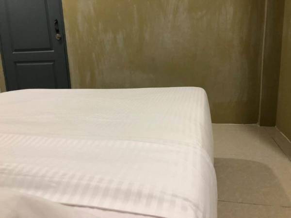 OYO Home 90342 Sena Home Homestay #828