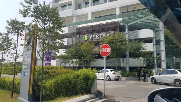 Cybersquare Lakeview(Netflix Disney Hotstar)