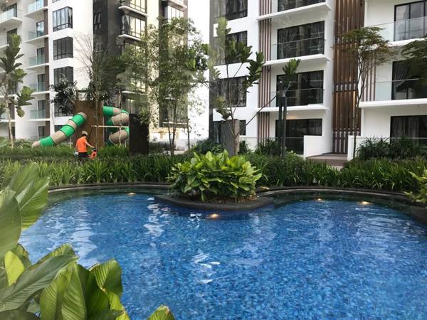 Friends & Families @ Genting Midhills(Free WiFi)