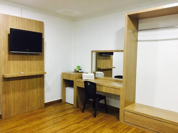 Landcons Hotel & Resort