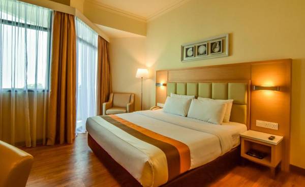 Hotel Sentral Seaview @ ​Beachfront