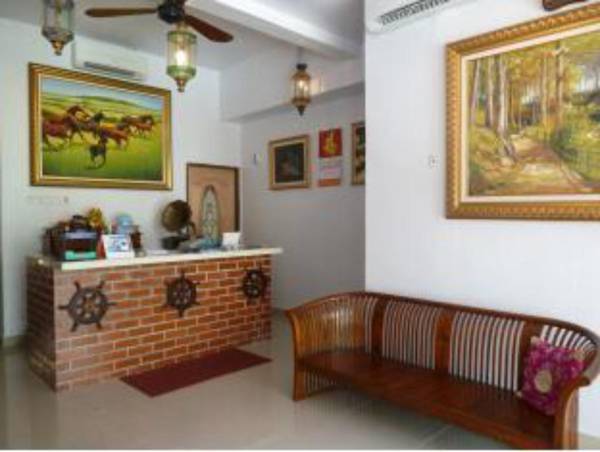 Ferringhi Heritage Budget Hotel