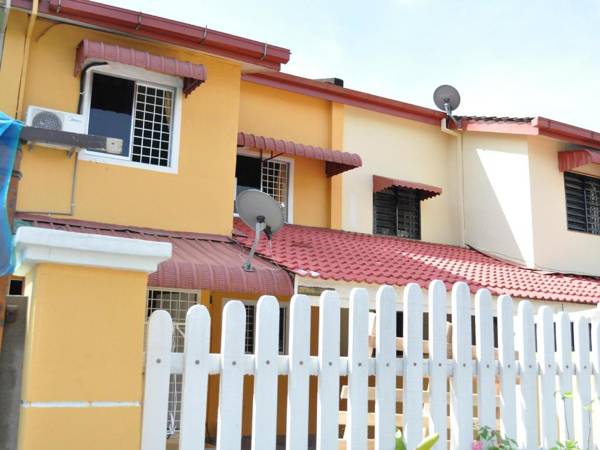 Lampam Vacation Home at Seberang Jaya