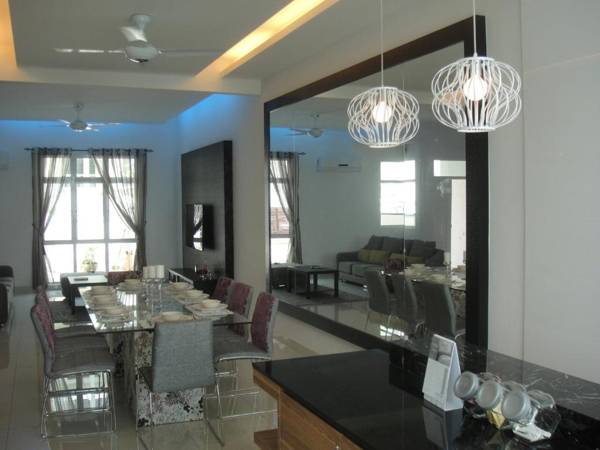 Batu Ferringhi - Shamrock Beach Villas Penang