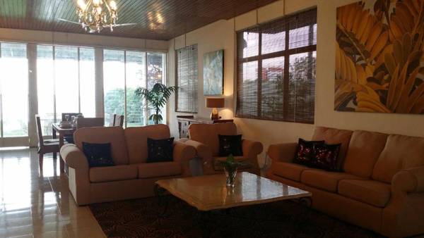 Beach Front Bungalow Tanjung Bungah