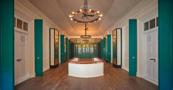 The Edison George Town