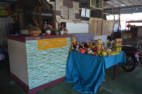 SPOT ON 89821 Batu Maung Sempoi Inn and Cafe