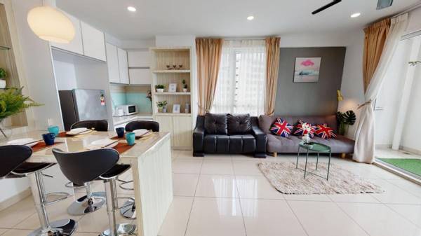 City & Seaview Condo @ Gurney Georgetown 2 Rooms