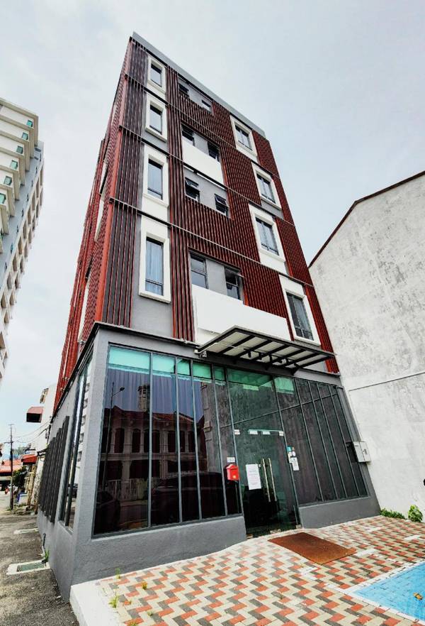 Mac Hotel by Sky Hive