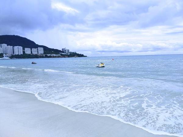 Paradise Staycation Beach Penang 