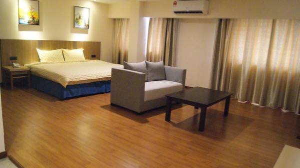 Margherita Plaza Hotel