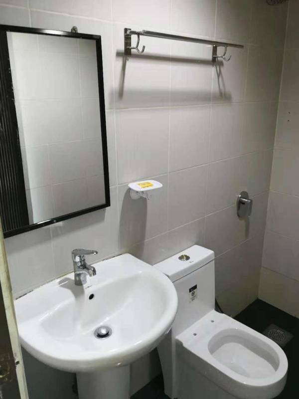 Aircondroom@Medan Inn