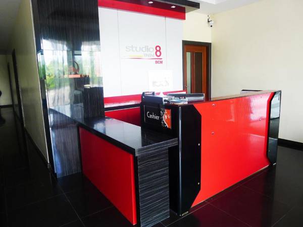 Studio8 Inn