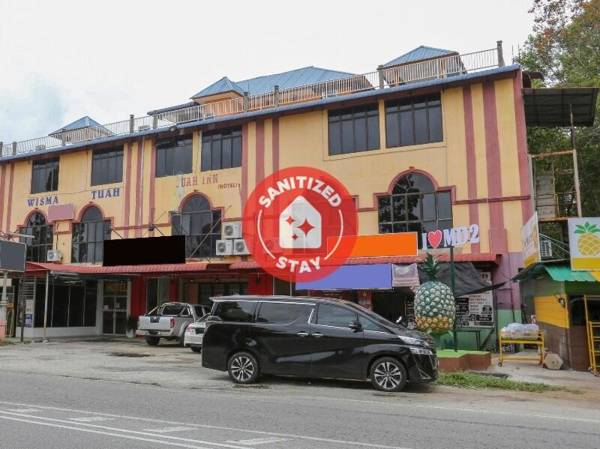 OYO 90441 Cz Traveler's Hotel