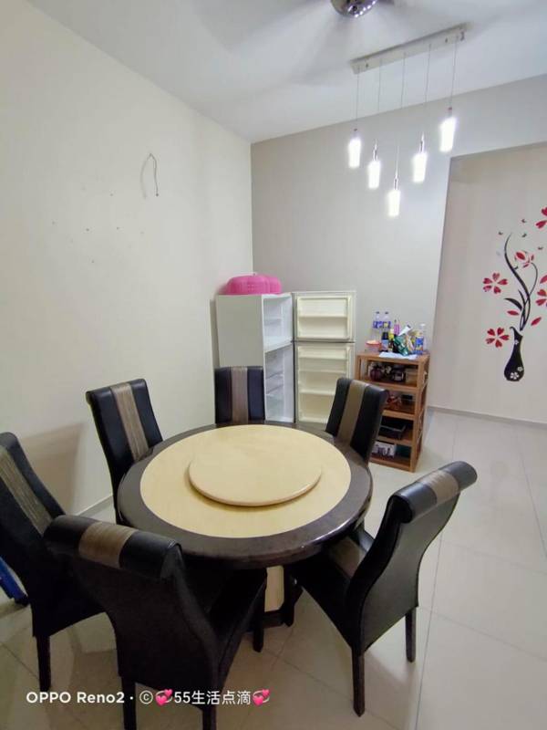 KS Botanic No 12 Homestay 4R3B (14pax) 