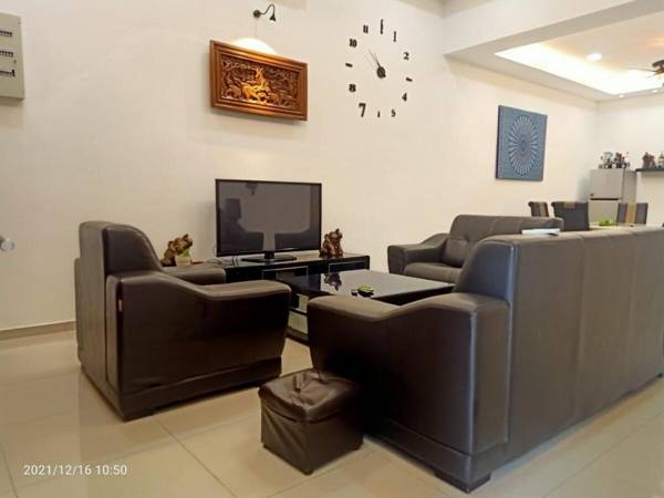 KS Botanic No 9 Homestay (14pax) 6R3B wifi