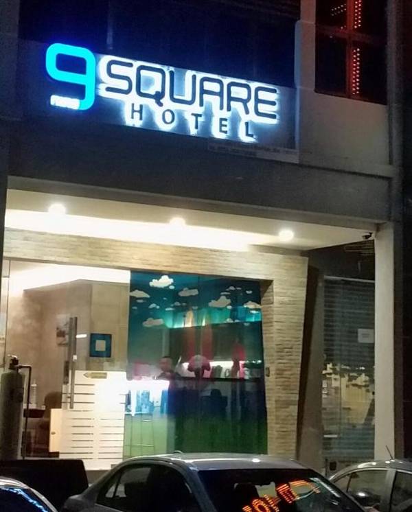 9 Square Hotel - Subang