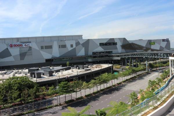V35 Vince Designer Penthouse I-City Central Wifi
