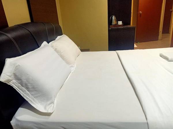 OYO 90411 Perdana Hotel Labuan