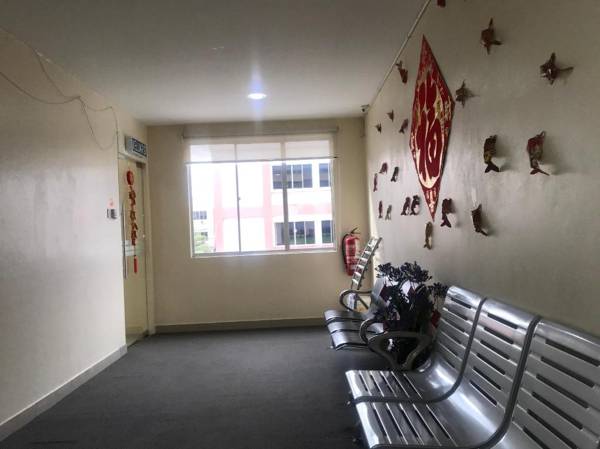 OYO 89855 Salim Room