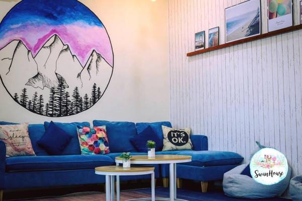 SIBU SWANHOUSE NO.IV (FULL HOUSE)