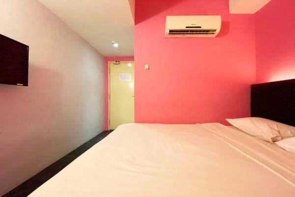 OYO 90484 Bright Hotel