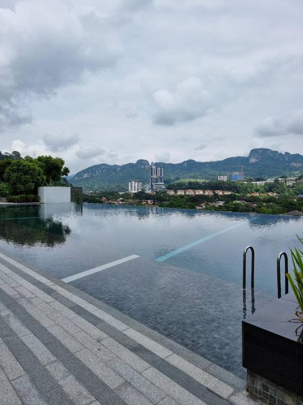 2-Rooms @ Serini Melawati