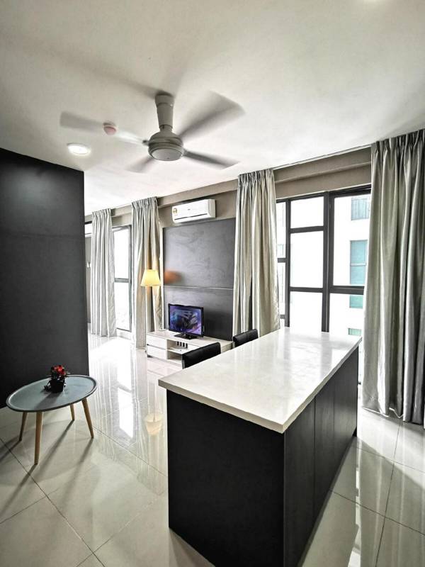 HappyHome@Liberty Arc KL City (Corner  Balcony)