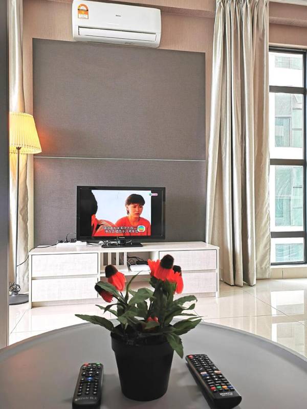 HappyHome@Liberty Arc KL City (Corner  Balcony)