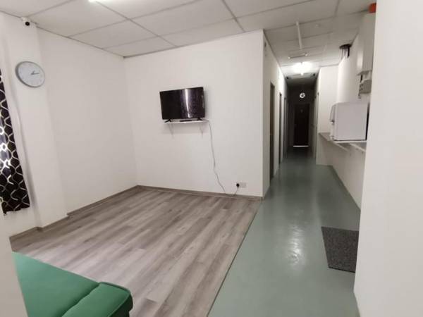 SPOT ON 90500 Sri Rampai Metro Hostel