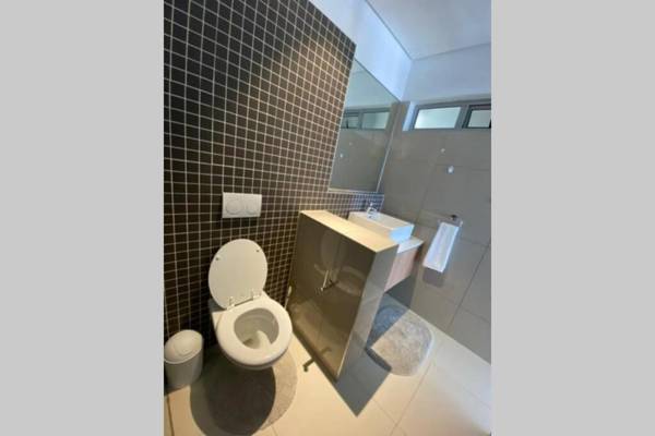 Urban Oasis Apartments at Freedom Plaza