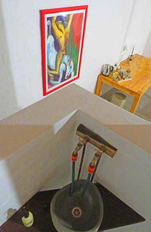 Alternative Space Bed and Breakfast