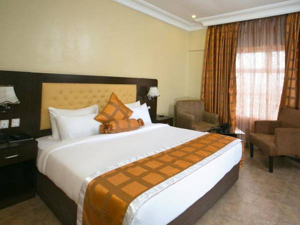 D'Palms Airport Hotel