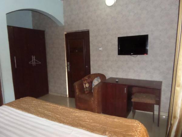 Chatwell Hotel