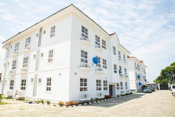 Beautifully Furnished cozy lekki sweetheart-2BR