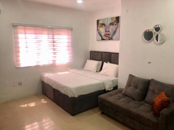 Emia Haven 2 Bedroom  Apartment