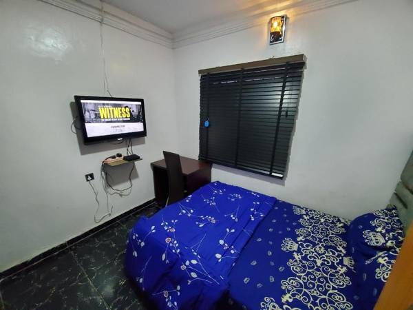 Dinero Cozy Apartment - Surulere.