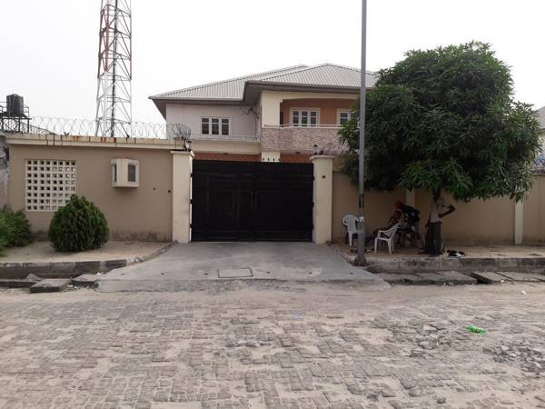 Bucker's Palace Hotel