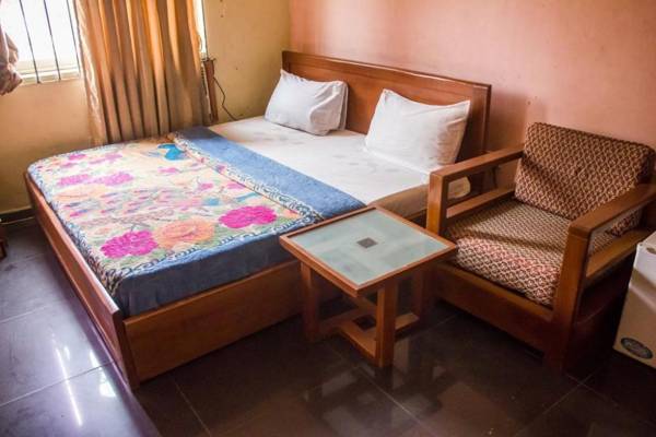 Allonze Hotel