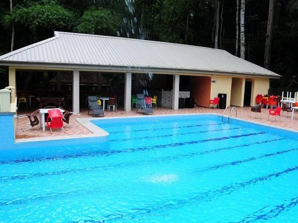 IKOGOSI WARM SPRINGS RESORT LTD