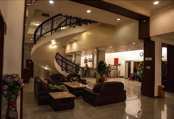 Reiz Continental Hotel