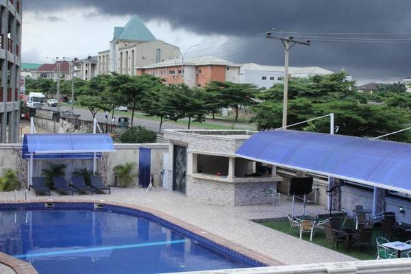 Grand Cubana Hotel
