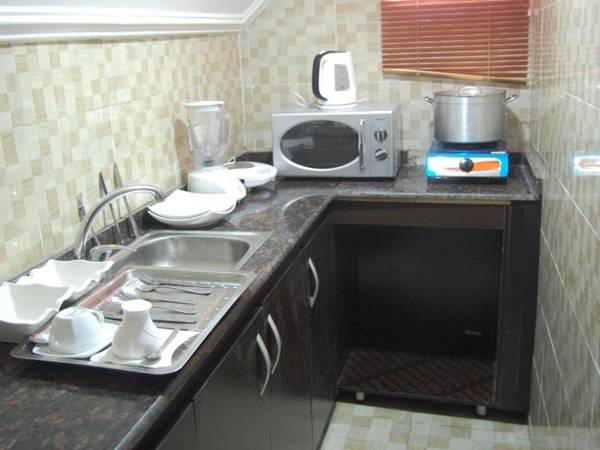 E-Suite Hotel