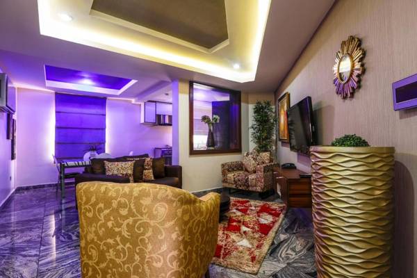 Brentford Apartments