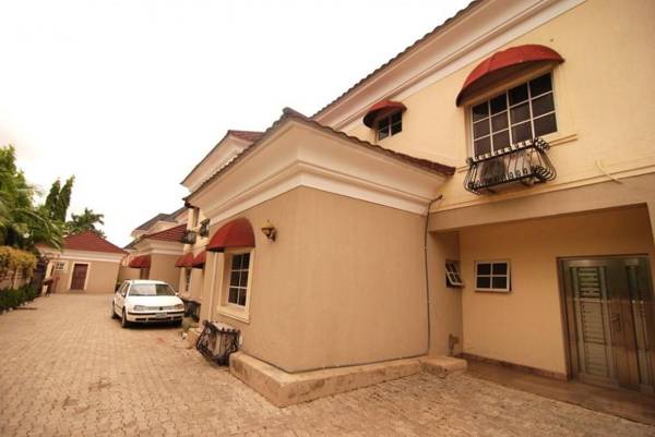 Grandville Hotel & Resort